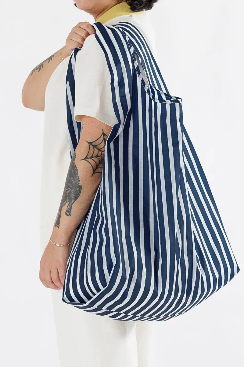 Big Baggu  Navy Stripe