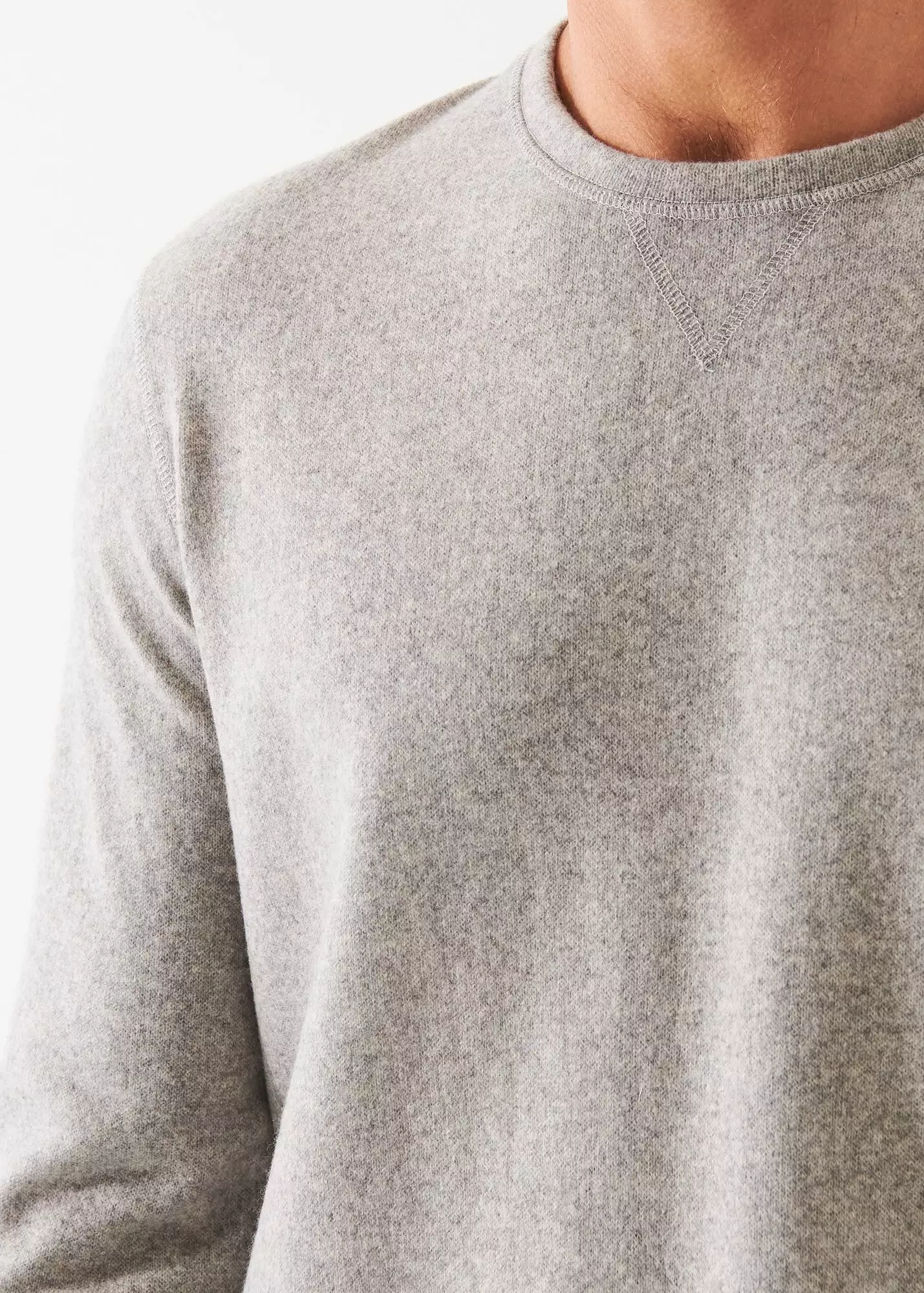 CASHMERE SWEATSHIRT