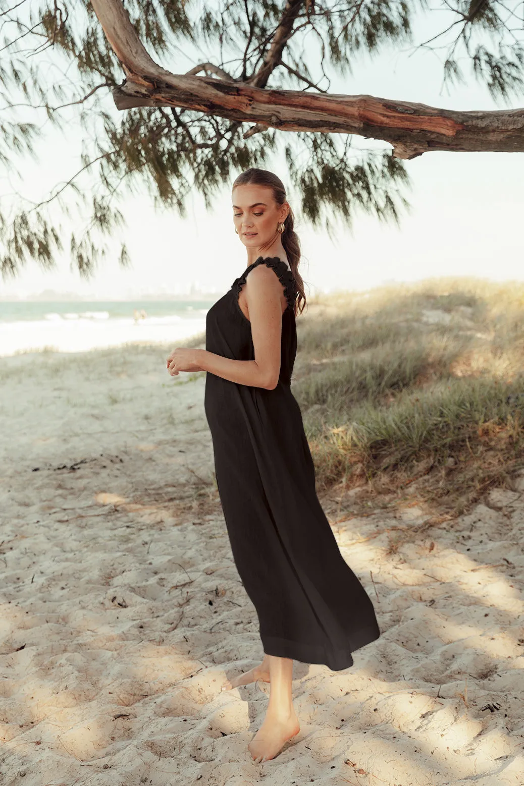 Claire Maxi Linen Dress in Black