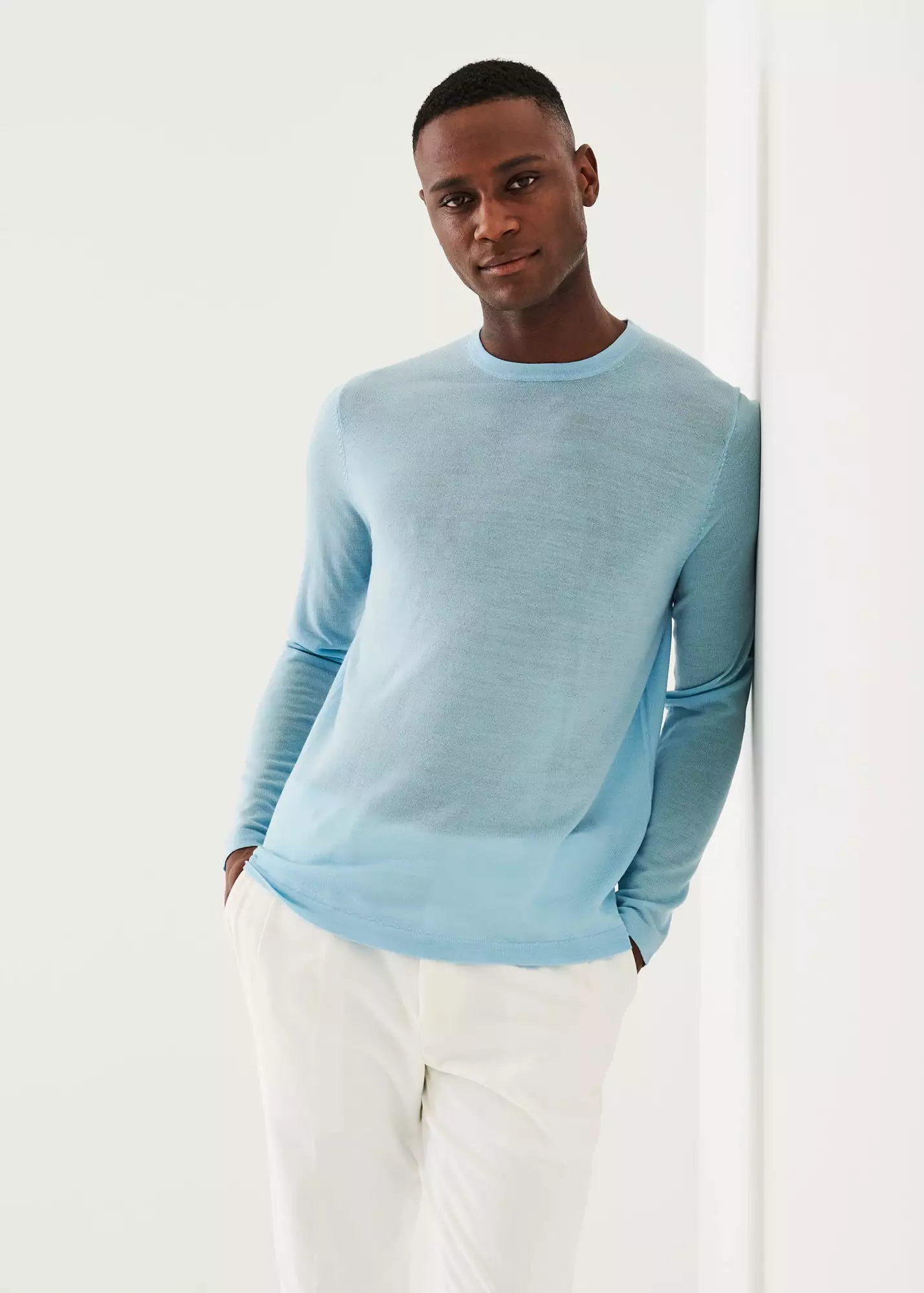 EXTRA-FINE MERINO SWEATER