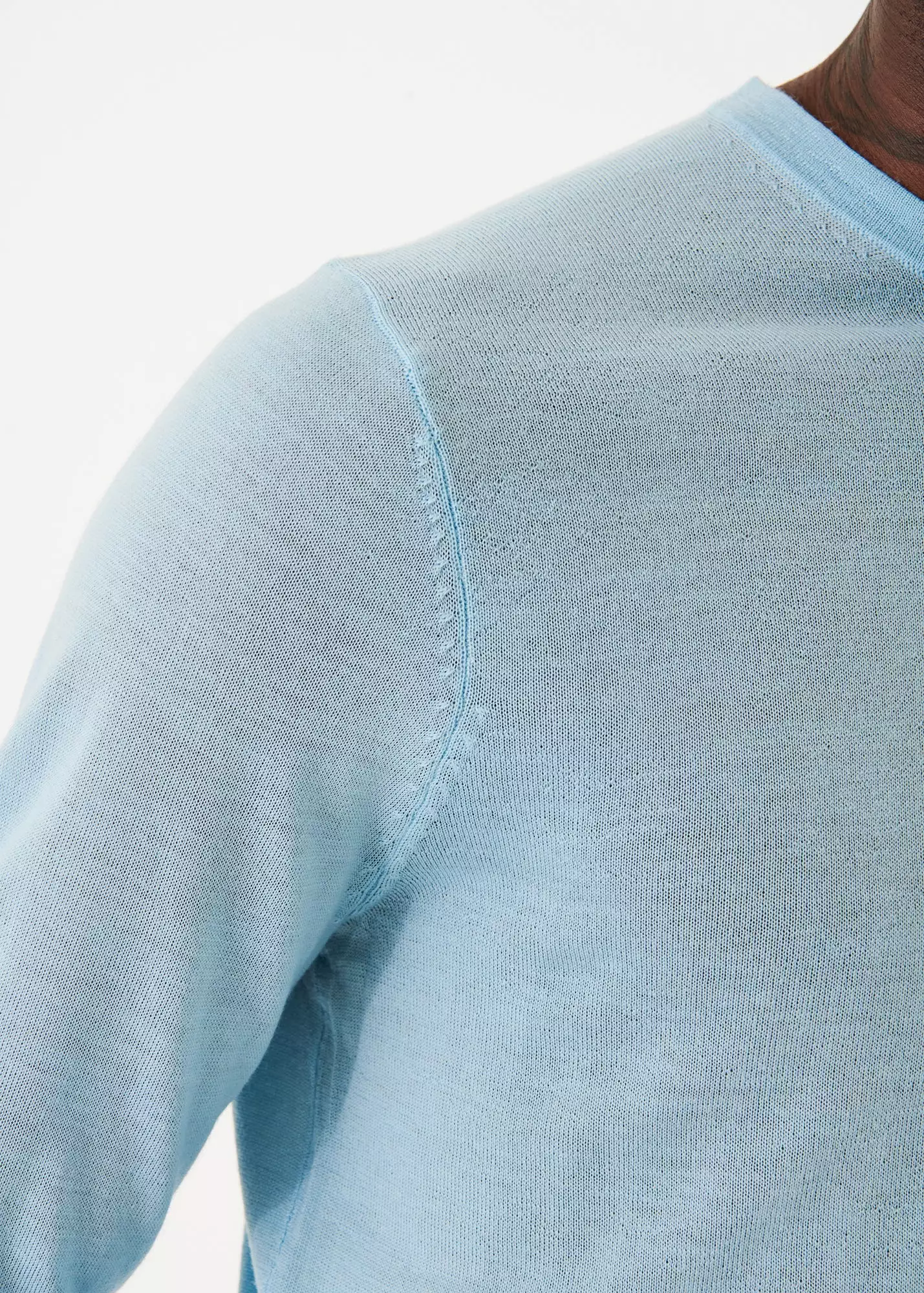 EXTRA-FINE MERINO SWEATER