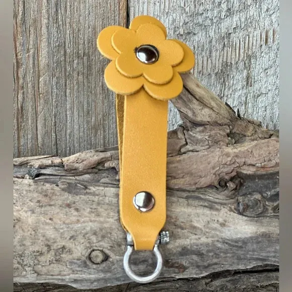 Handmade Leather Flower Keychain