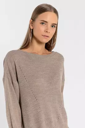 OVERSIZED SWEATER