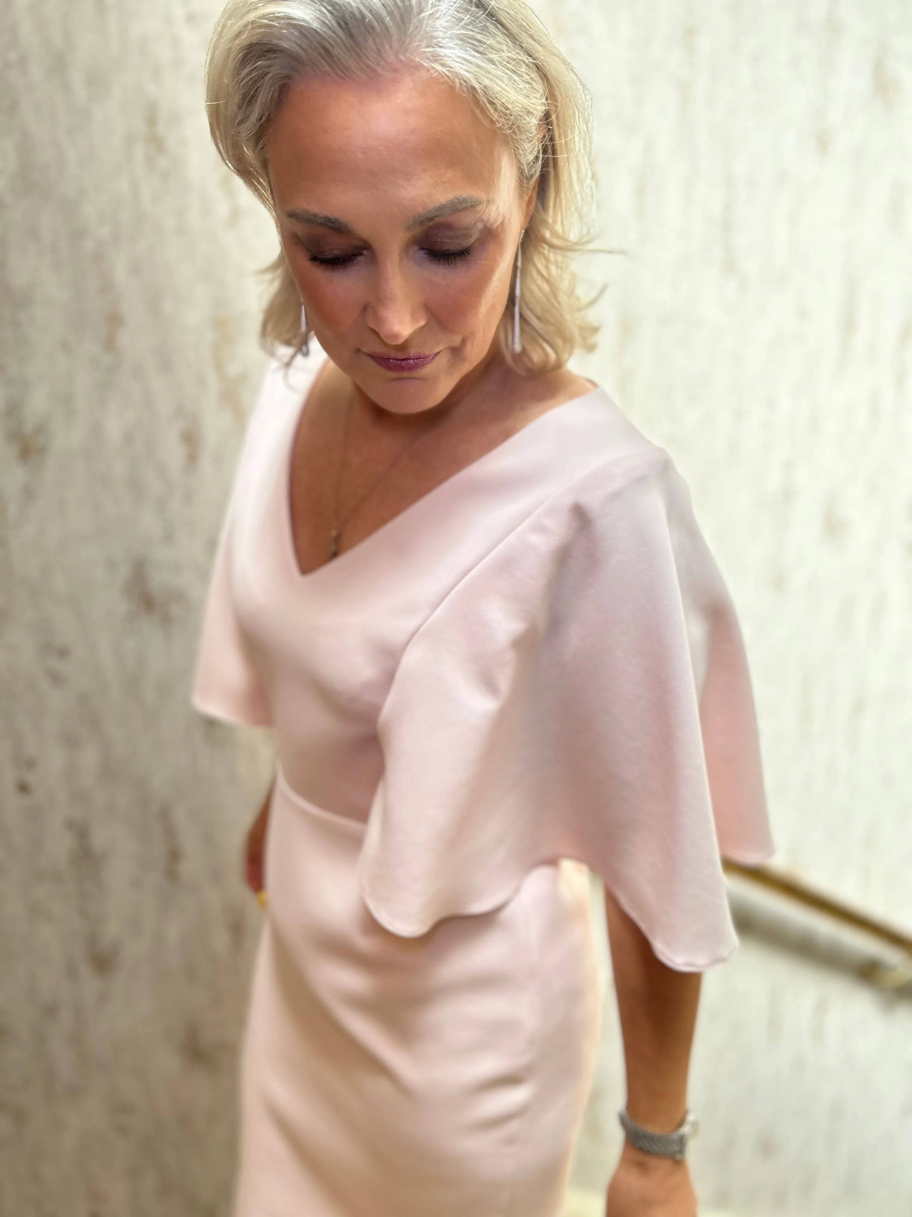 Pale pink Dress cape sleeve