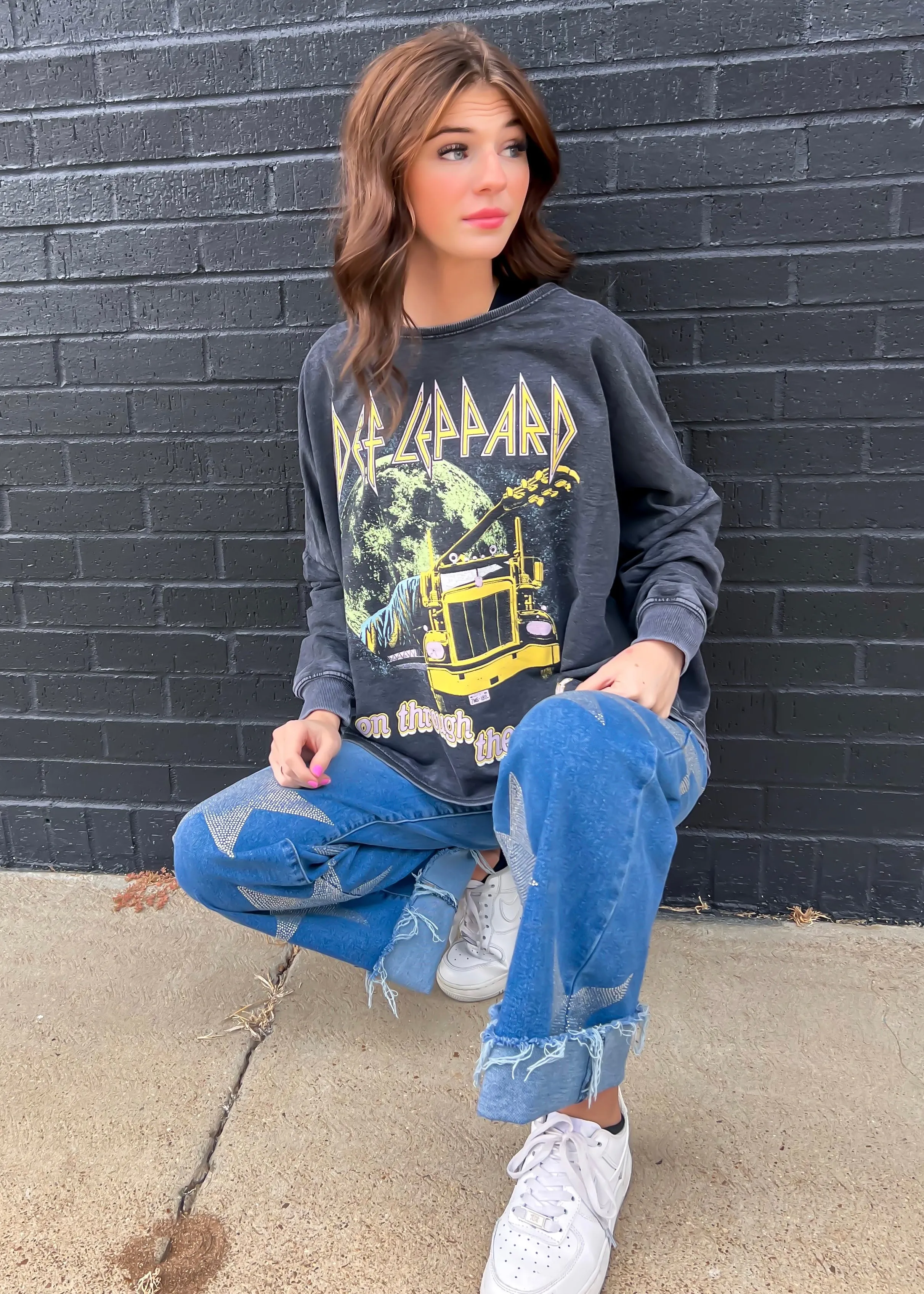 Recycled Karma Def Leppard Fleece | Vintage Black