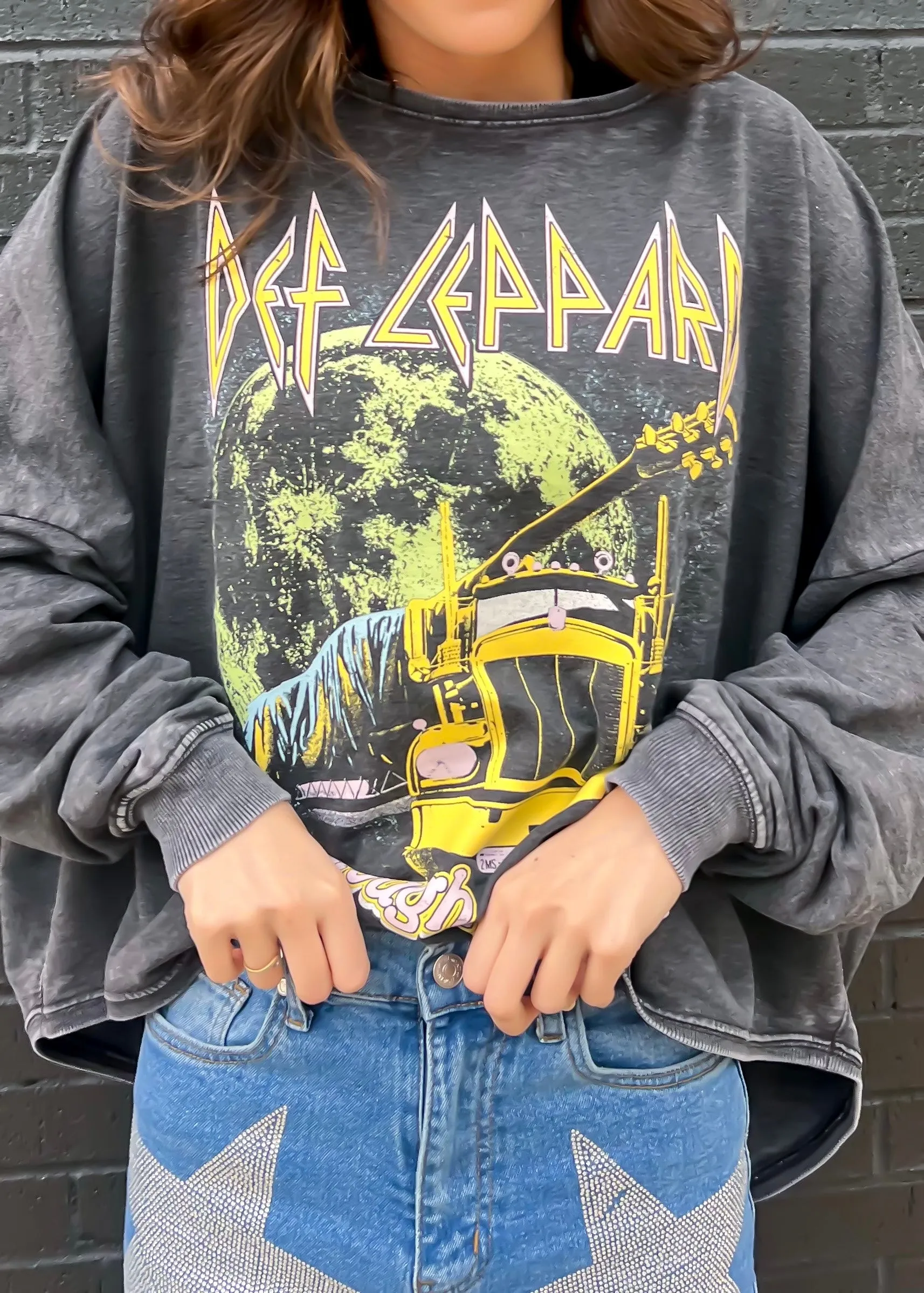 Recycled Karma Def Leppard Fleece | Vintage Black