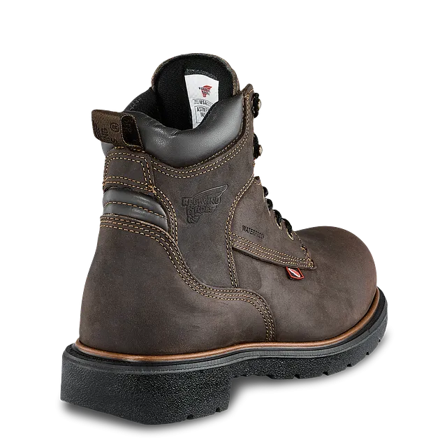 Red Wing Style #4404 Men's DynaForce® 6-inch Boot