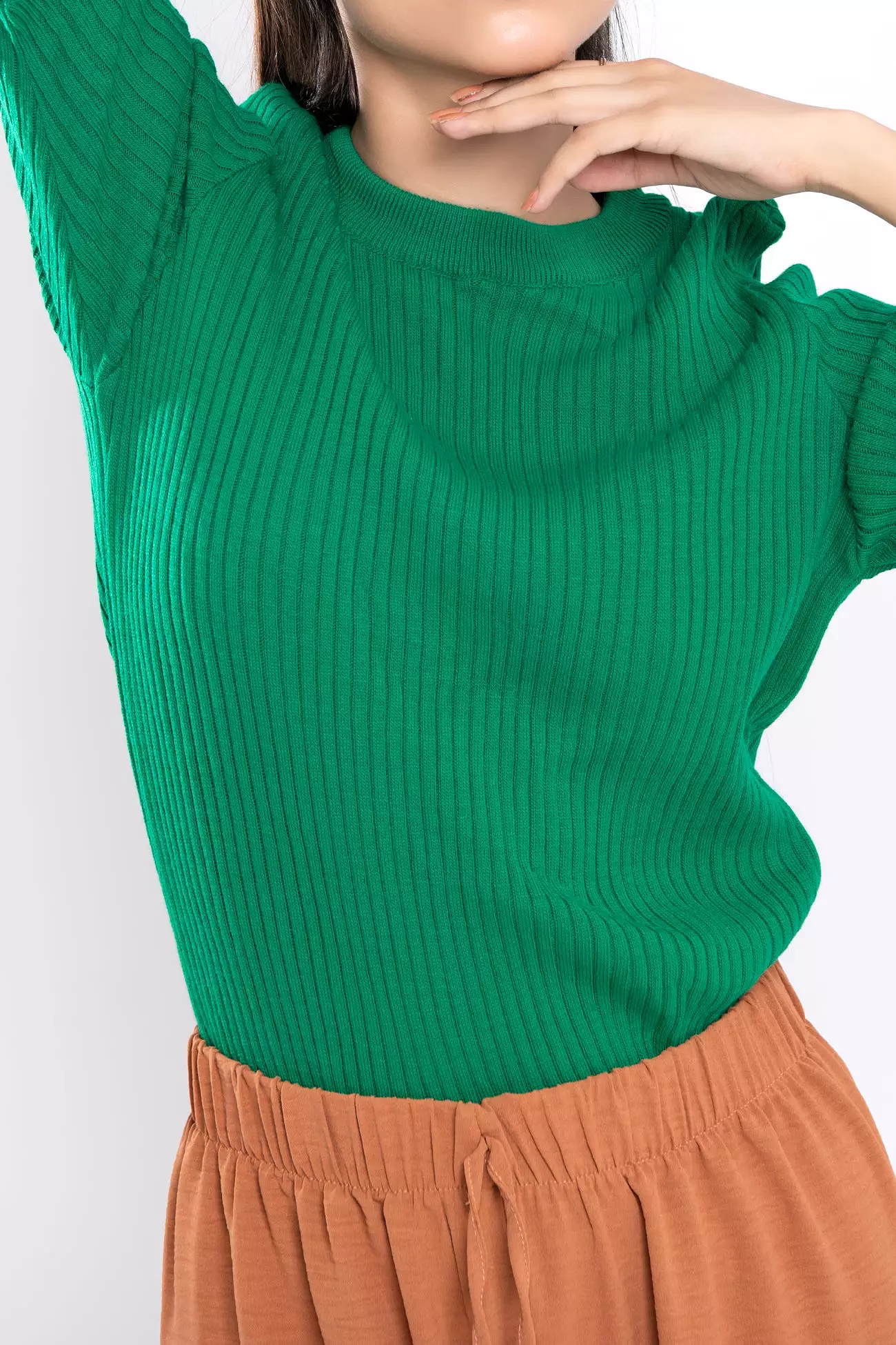 RIB KNIT SWEATER