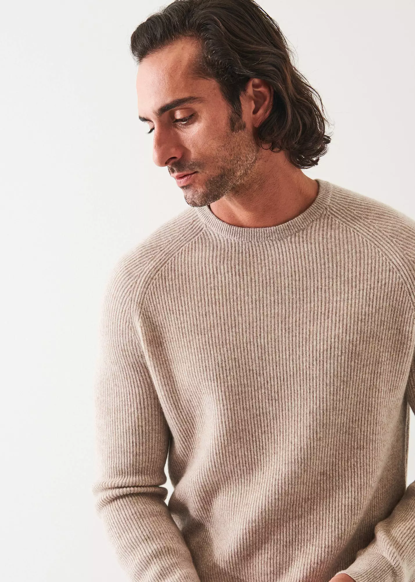 RIBBED CASHMERE CREWNECK