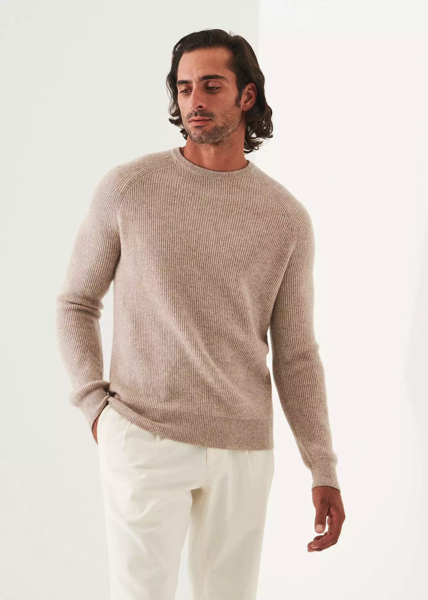 RIBBED CASHMERE CREWNECK