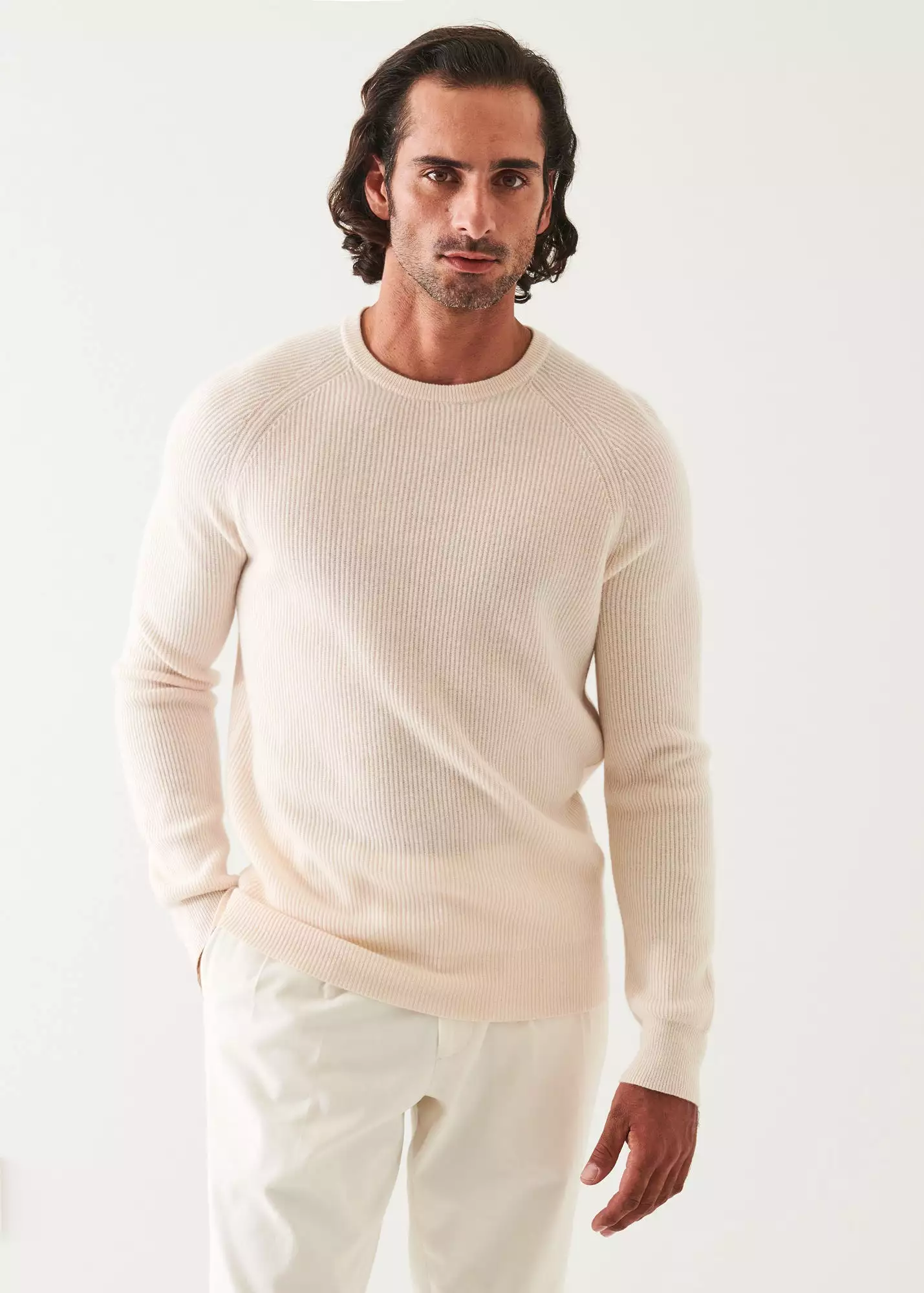 RIBBED CASHMERE CREWNECK