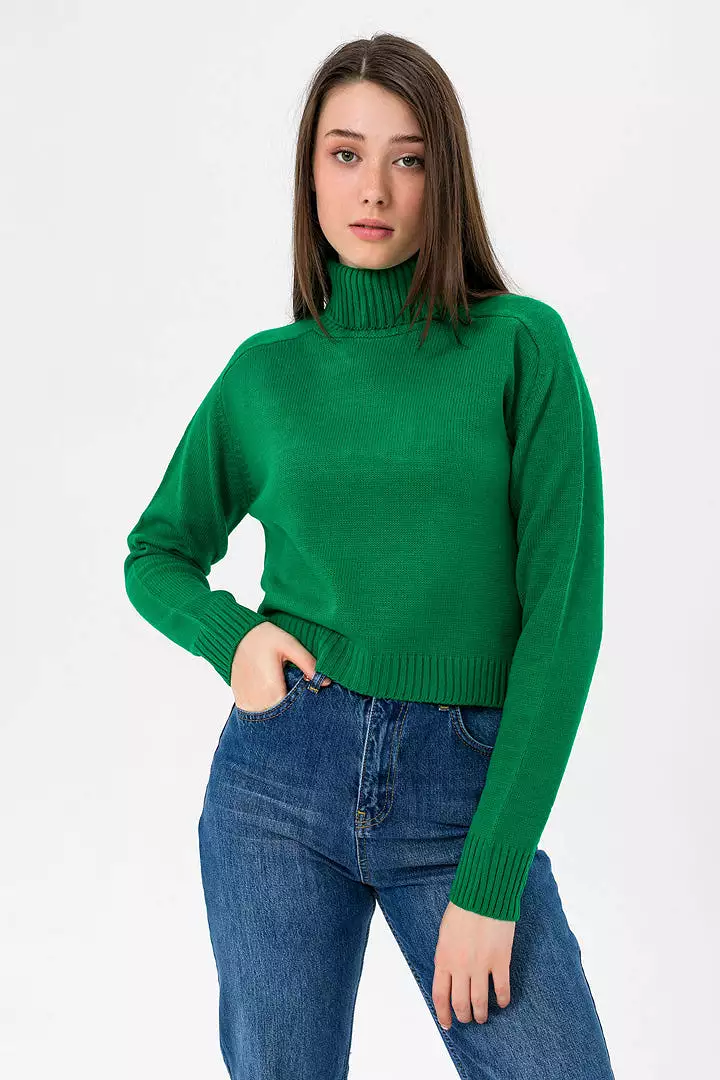 TURTLE NECK SWEATER