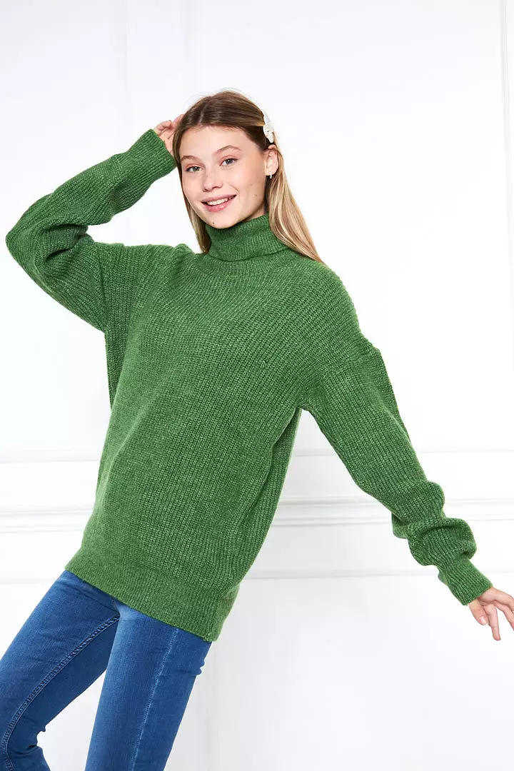 TURTLE NECK SWEATER