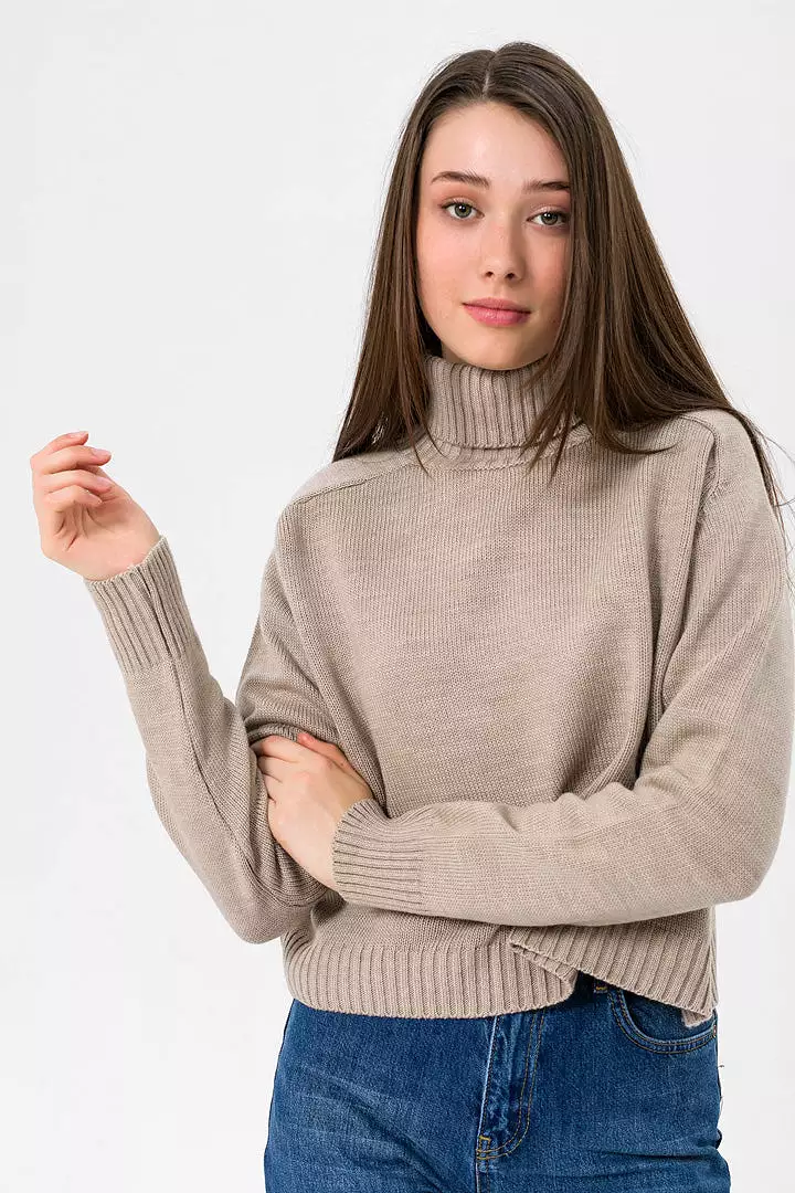 TURTLE NECK SWEATER