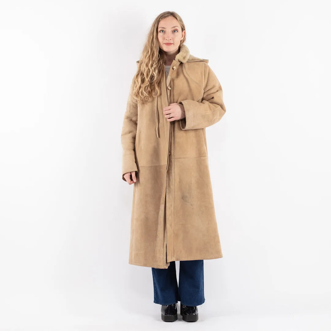 Vintage 70's Women Hooded Sheepskin Coat in Beige