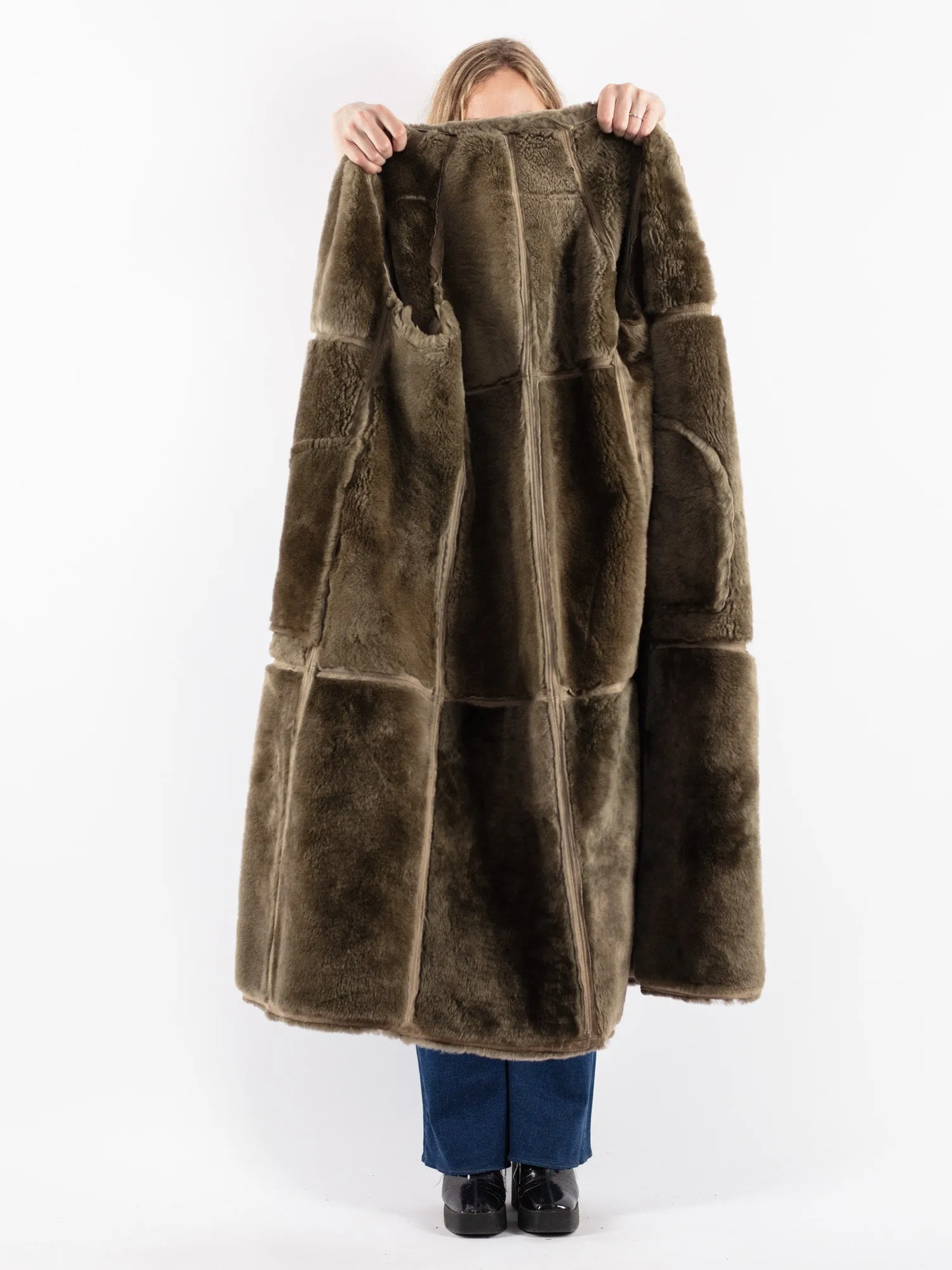 Vintage 70's Women Sheepskin Long Coat in Beige Green