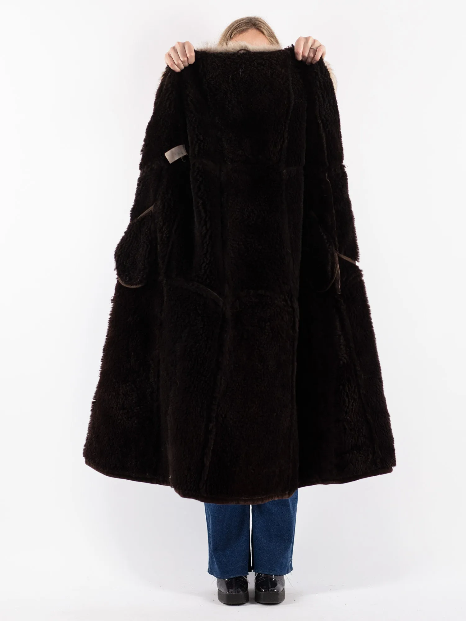 Vintage 70's Women Sheepskin Shearling Coat in Brown