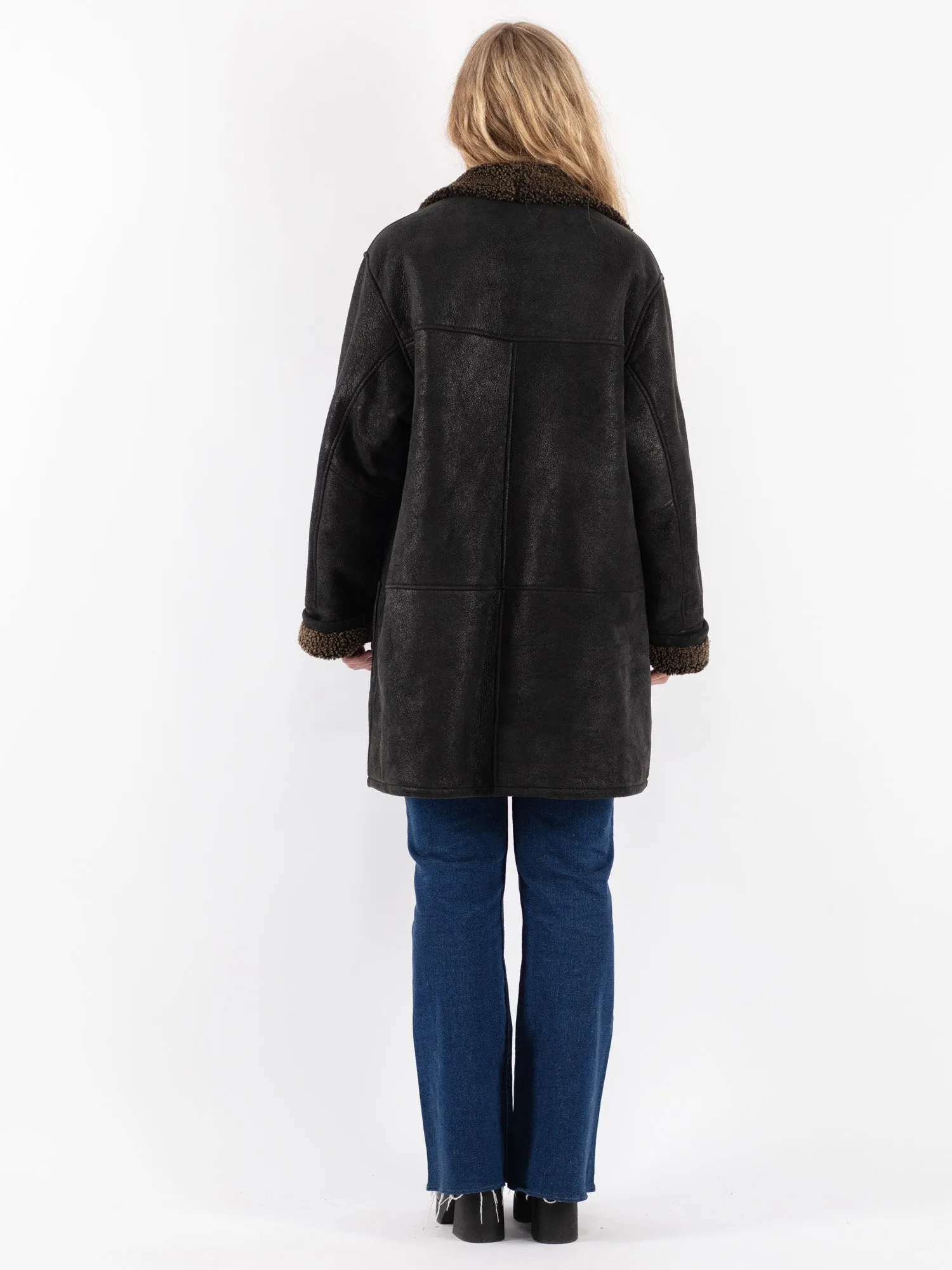 Vintage 80's Women Sheepskin Coat in Black