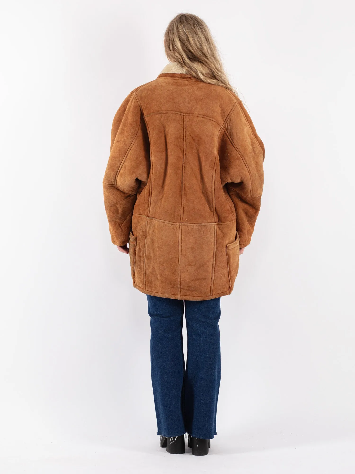 Vintage 90's Women Oversized Sheepskin Coat in Brown