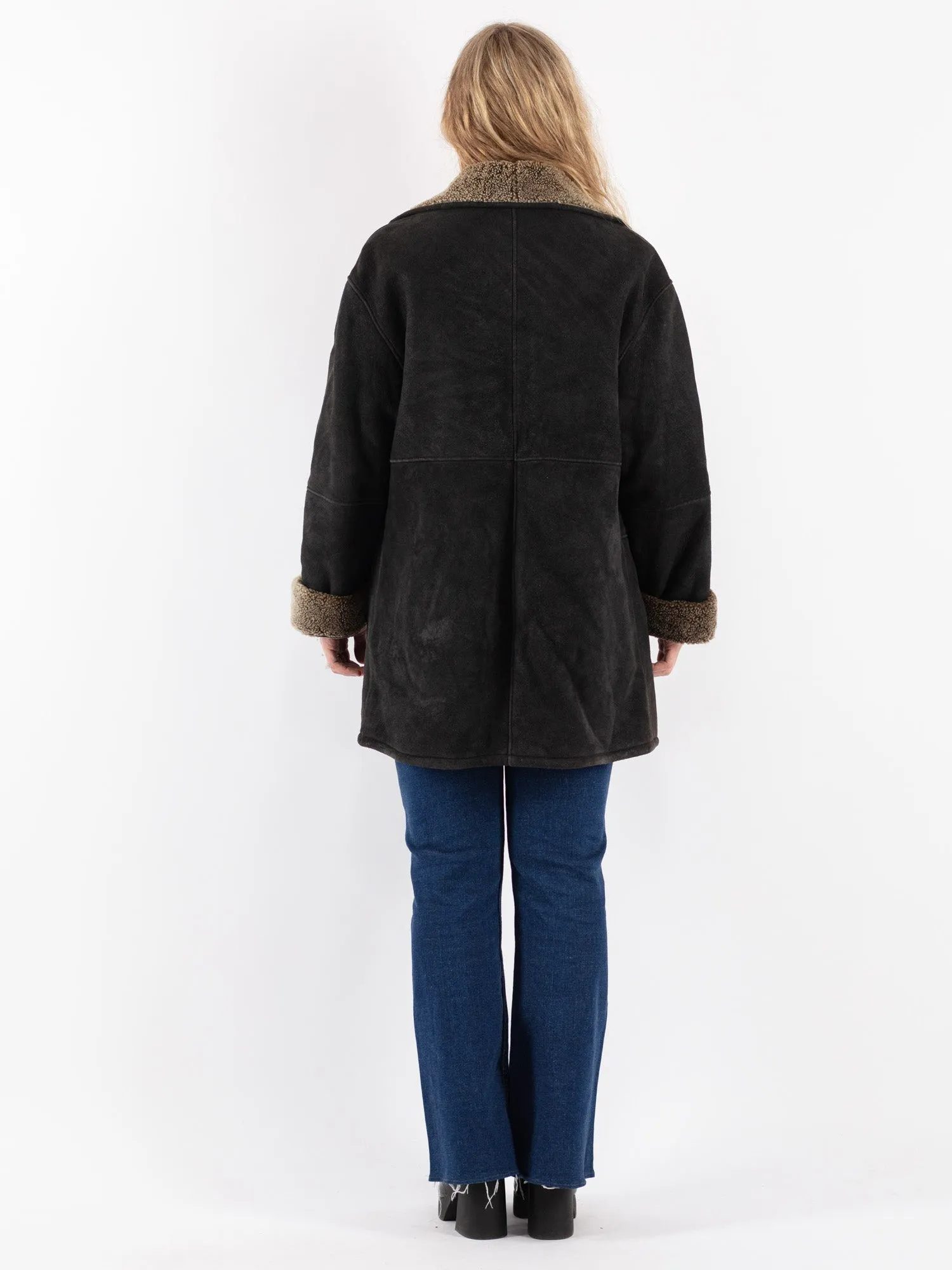 Vintage 90's Women Sheepskin Coat in Black