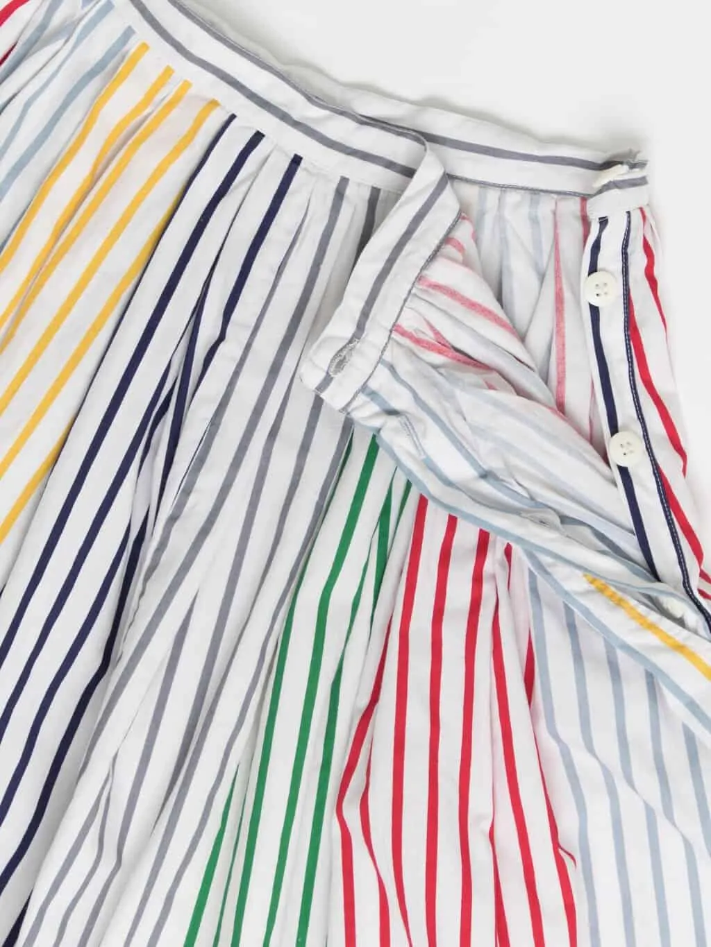 Vintage pleated skirt with multicoloured stripes – Small